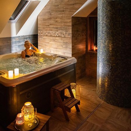 Ostoja Dwa Jeziora Bed & Breakfast Węgorzewo Exterior foto