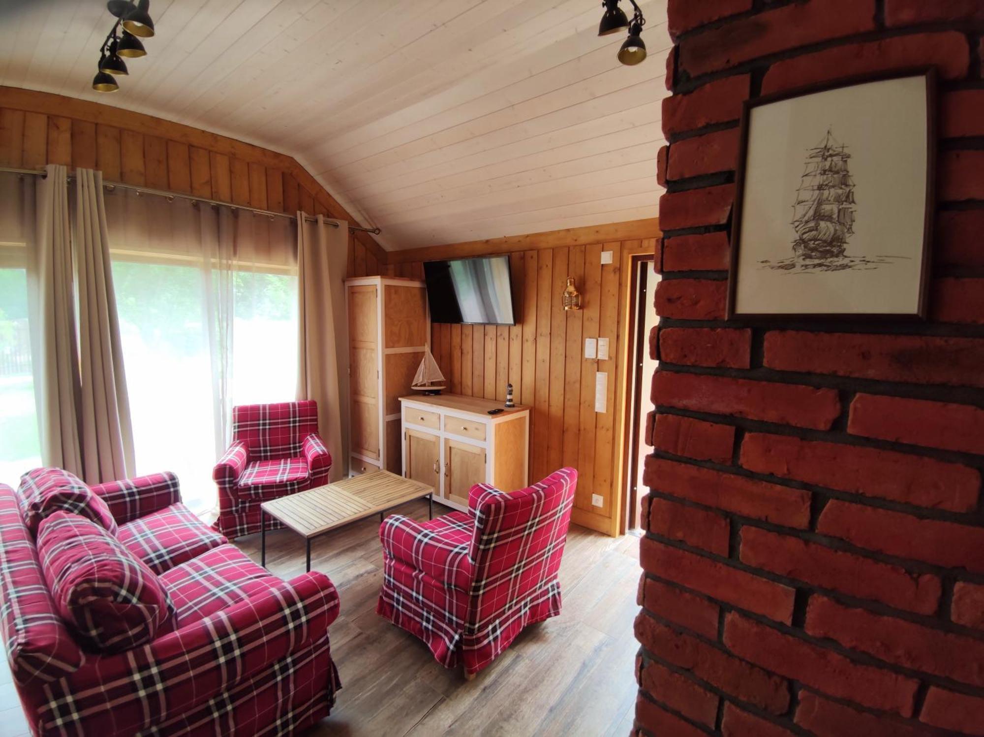 Ostoja Dwa Jeziora Bed & Breakfast Węgorzewo Exterior foto
